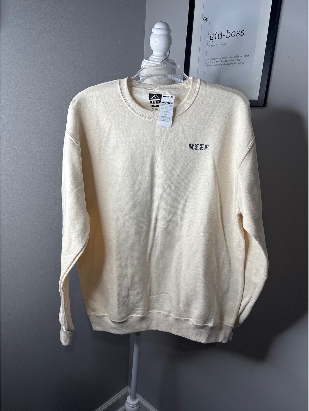 Reef pullover size M